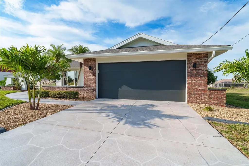 99 Bunker Road Rotonda West FL 33947