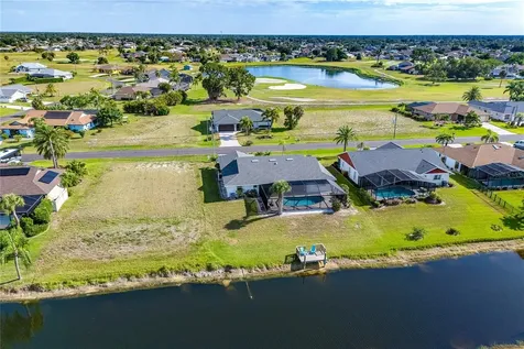 99 Bunker Road Rotonda West FL 33947