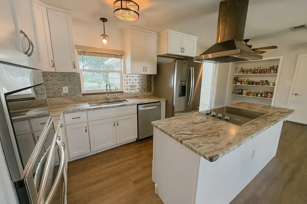 2304 Country Club Road Eustis FL 32726