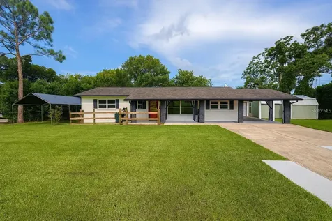 2304 Country Club Road Eustis FL 32726