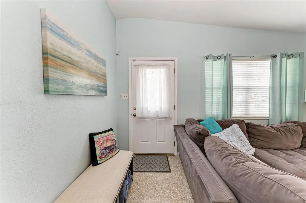 2564 Wood Street Sarasota FL 34237