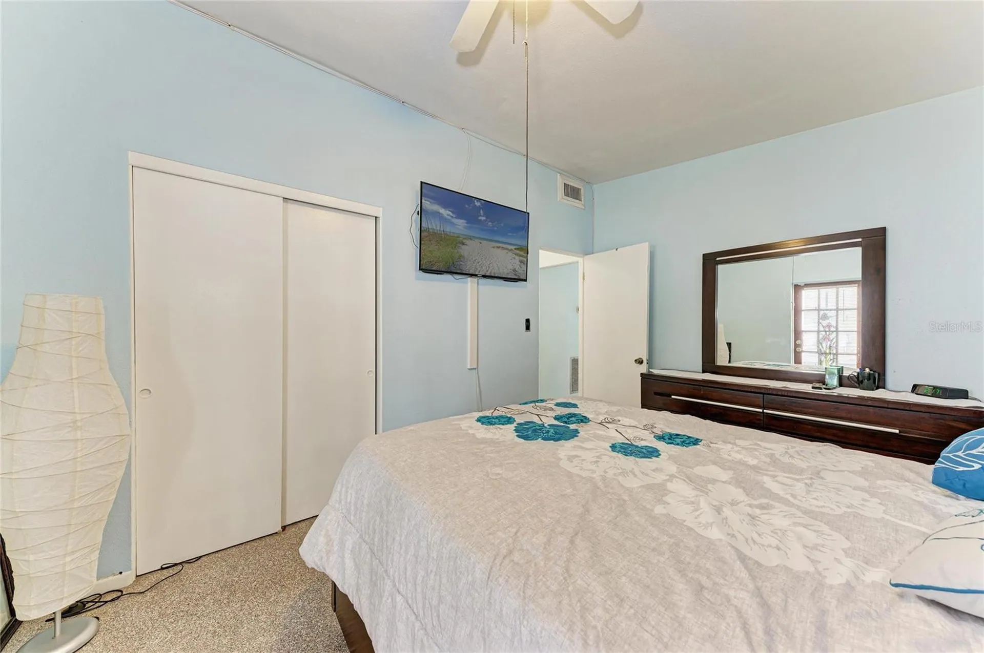 2564 Wood Street Sarasota FL 34237