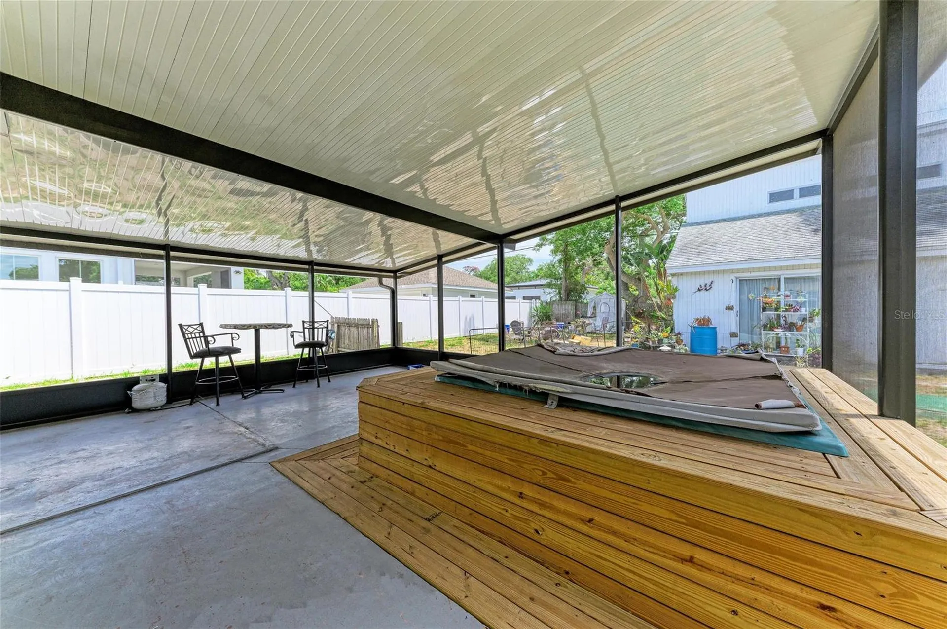 2564 Wood Street Sarasota FL 34237
