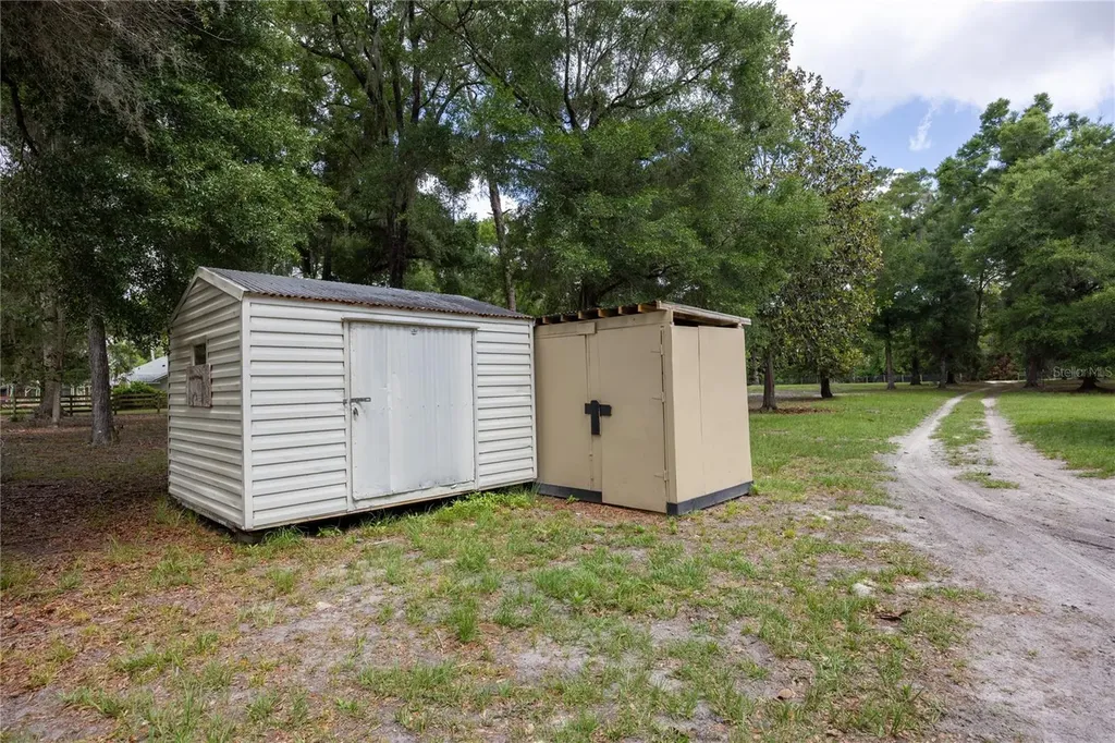 4950 SW 80th Street Chiefland FL 32626