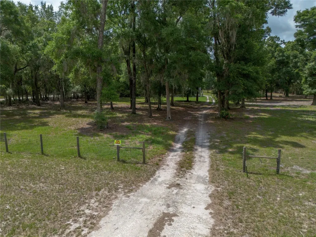 4950 SW 80th Street Chiefland FL 32626