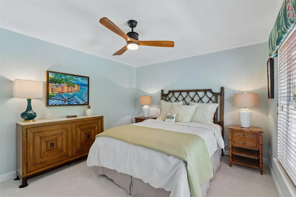 2941 W Bayshore Court Tampa FL 33611