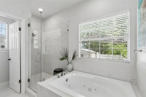 2941 W Bayshore Court Tampa FL 33611