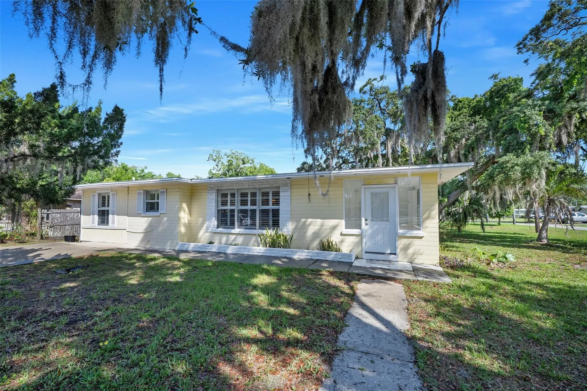183 Hernandez Avenue Ormond Beach FL 32174