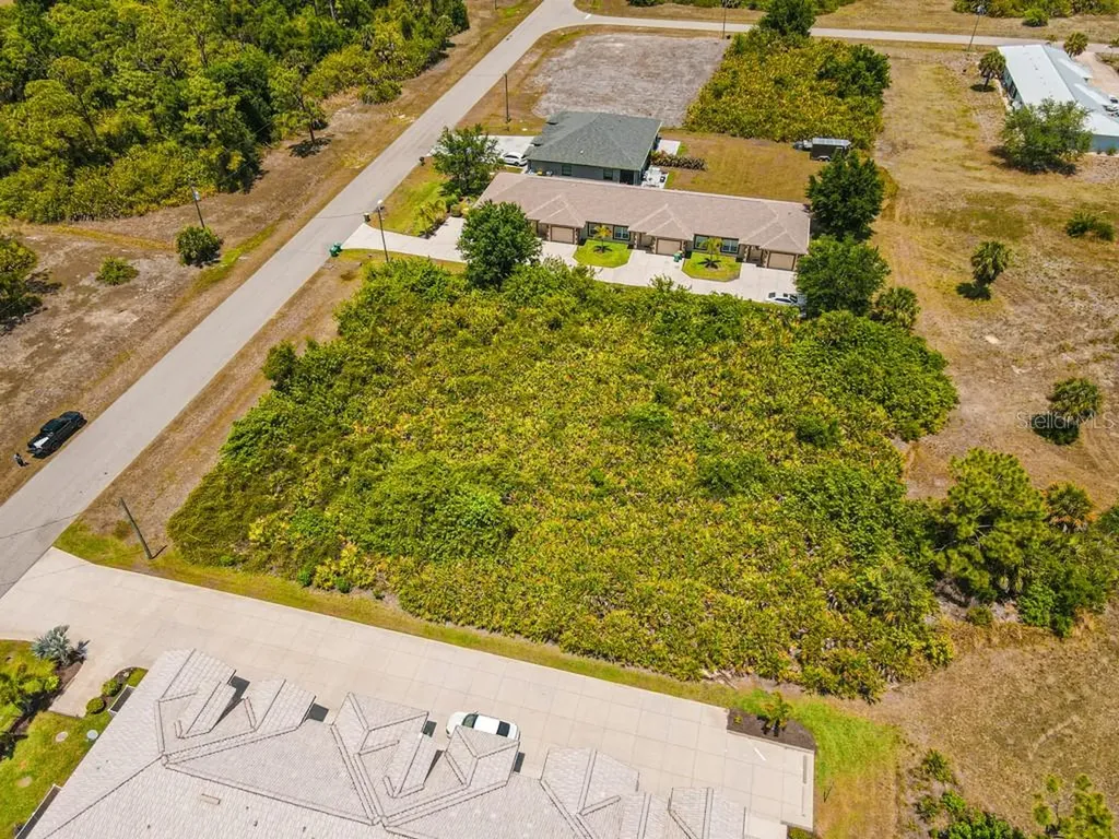 18 Donlon Drive Rotonda West FL 33947