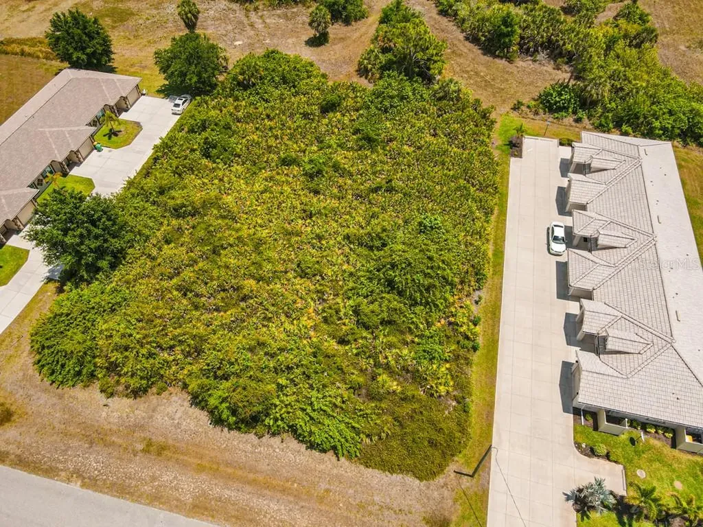 18 Donlon Drive Rotonda West FL 33947