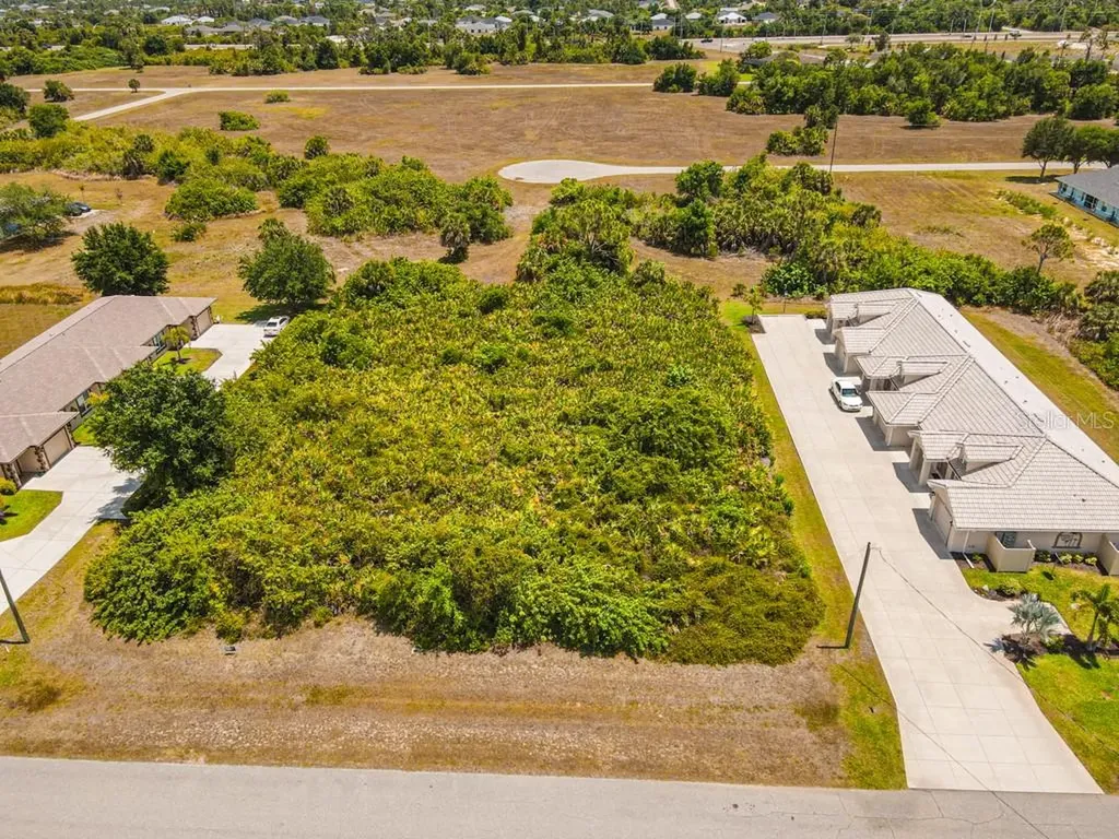 18 Donlon Drive Rotonda West FL 33947