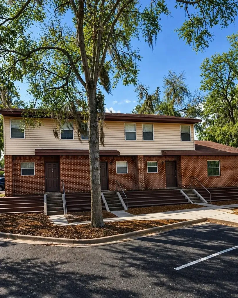 1181-1181 Bentley Road Leesburg FL 34748
