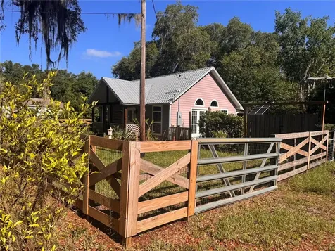 103 Grove Street Melrose FL 32666