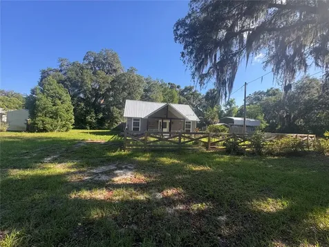 103 Grove Street Melrose FL 32666