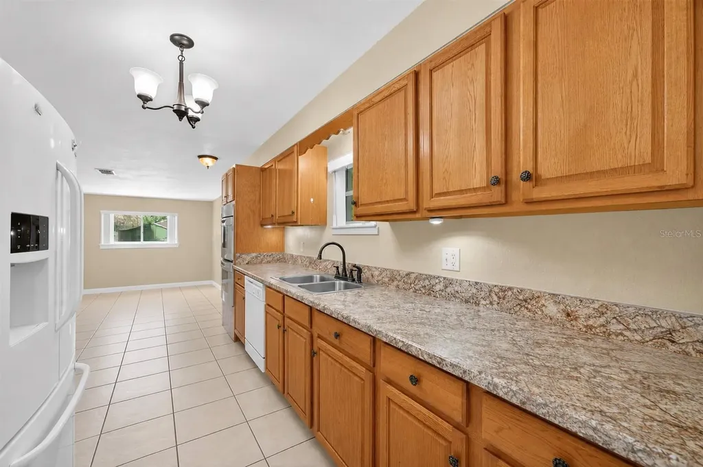 2710 Westside Drive Leesburg FL 34748
