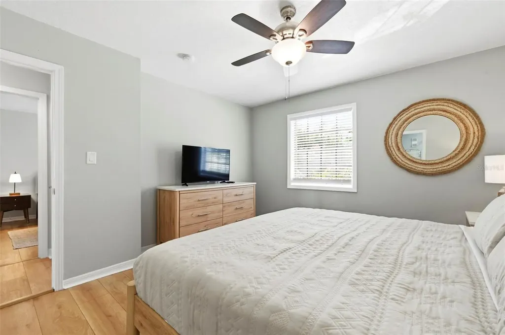 201 Pompano Drive SE St Petersburg FL 33705
