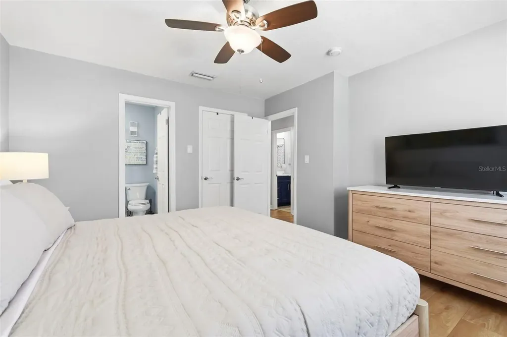 201 Pompano Drive SE St Petersburg FL 33705