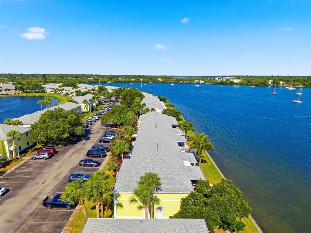 201 Pompano Drive SE St Petersburg FL 33705