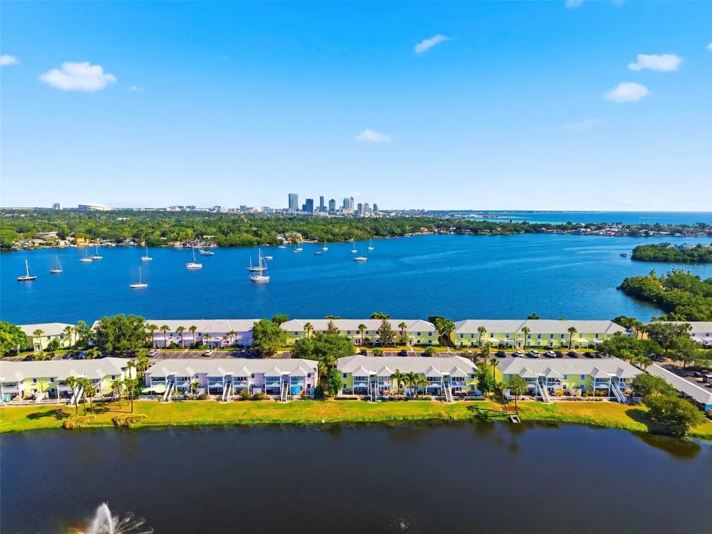 201 Pompano Drive SE St Petersburg FL 33705