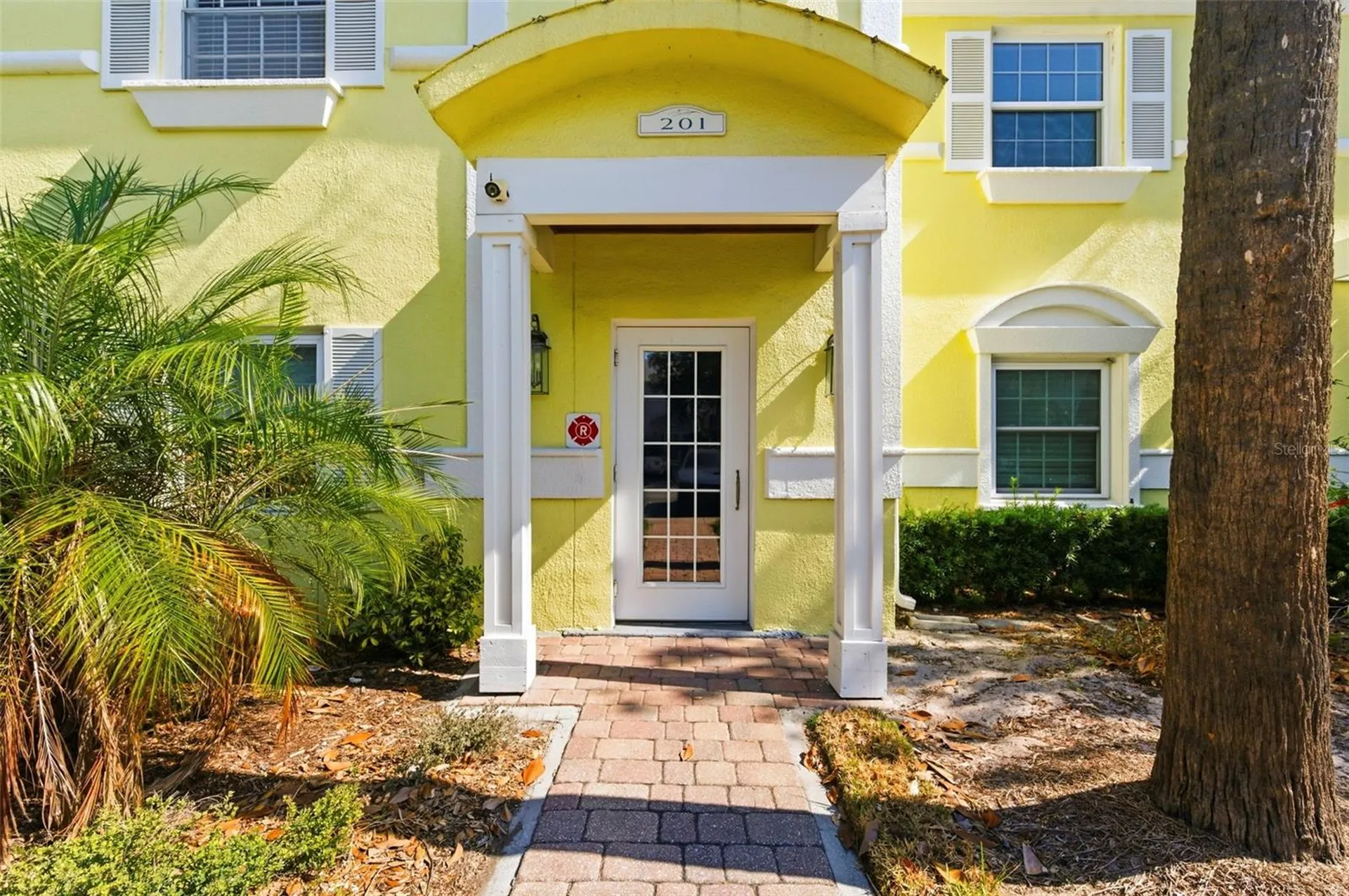 201 Pompano Drive SE St Petersburg FL 33705