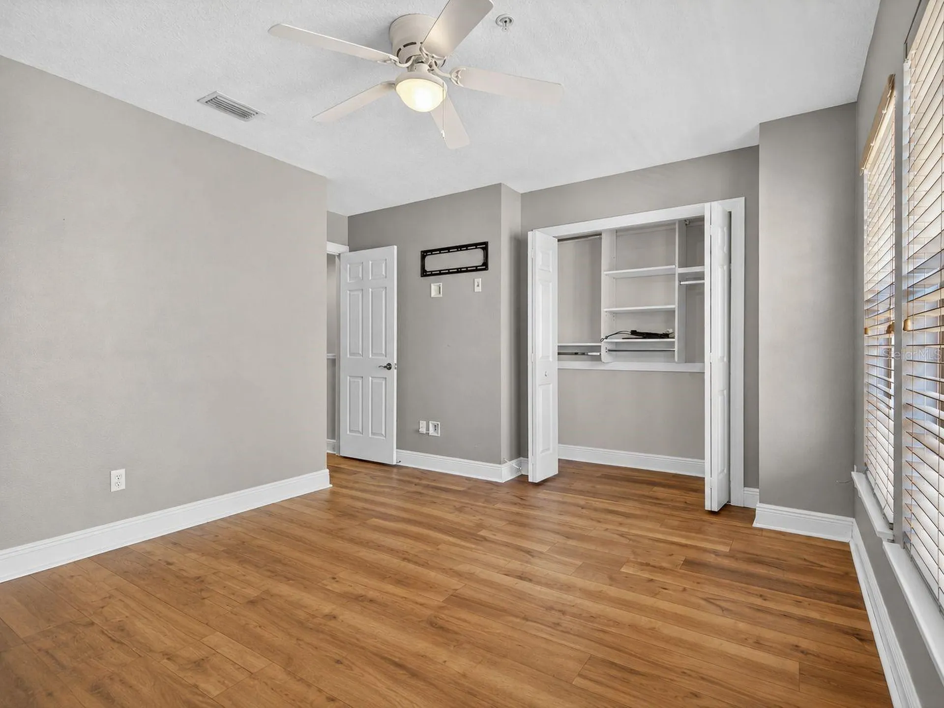 3322 Las Campos Place Tampa FL 33611