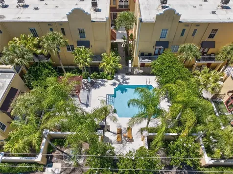 3322 Las Campos Place Tampa FL 33611