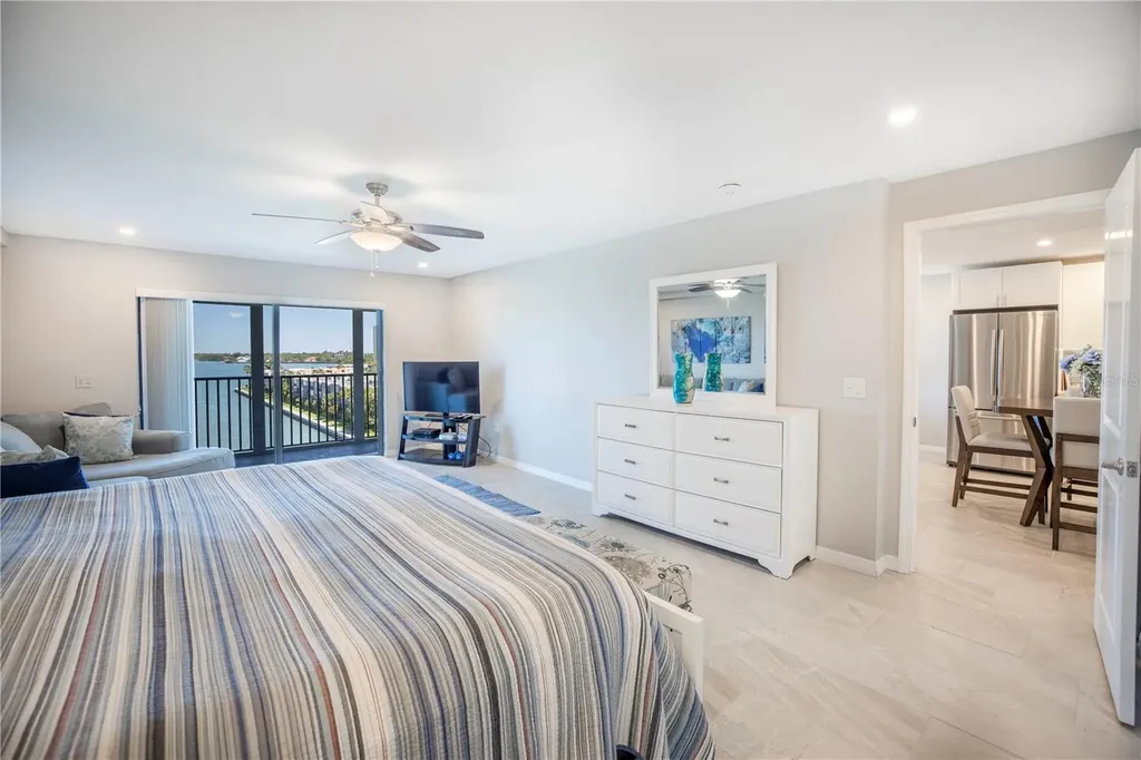 7300 Sun Island Drive S South Pasadena FL 33707