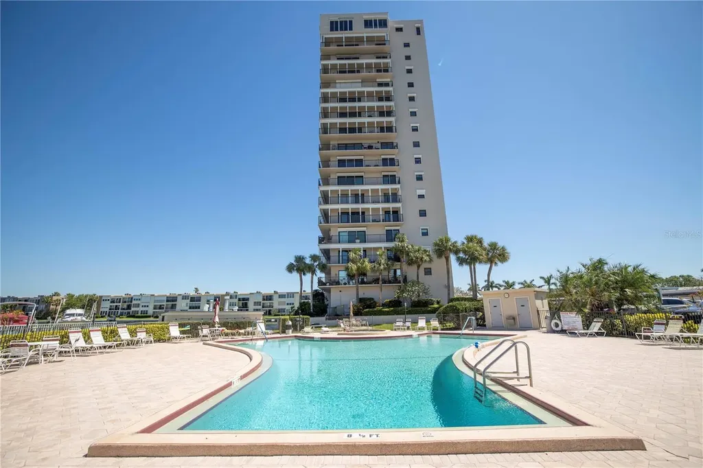 7300 Sun Island Drive S South Pasadena FL 33707