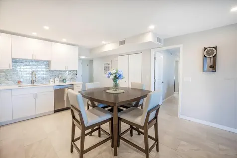7300 Sun Island Drive S South Pasadena FL 33707