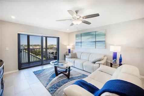 7300 Sun Island Drive S South Pasadena FL 33707