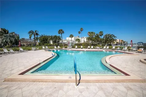 7300 Sun Island Drive S South Pasadena FL 33707