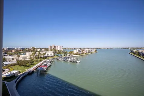 7300 Sun Island Drive S South Pasadena FL 33707