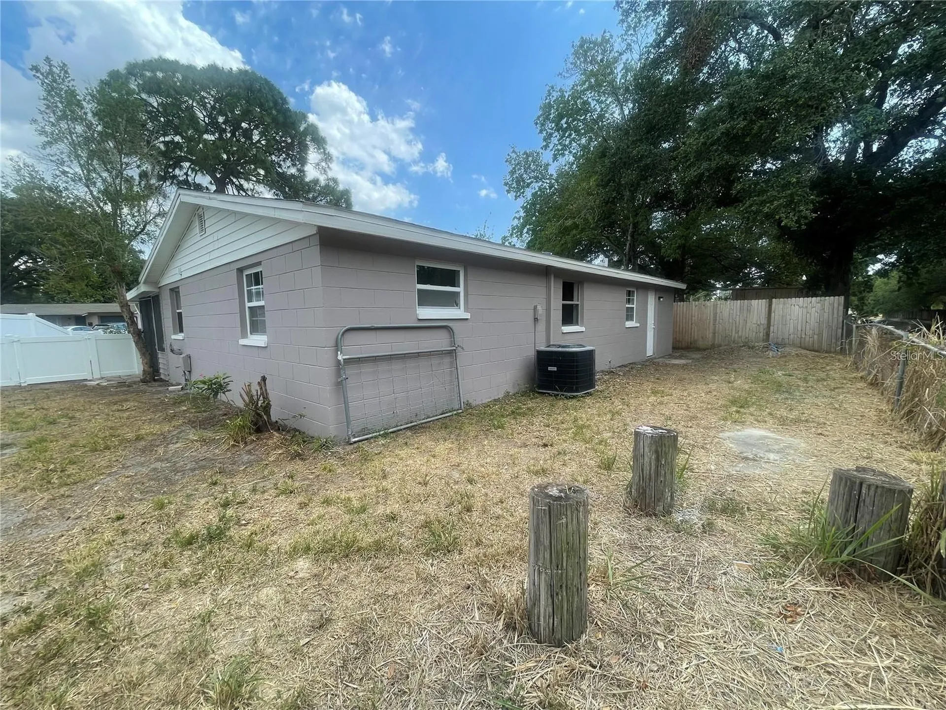 5891 93rd Avenue N Pinellas Park FL 33782