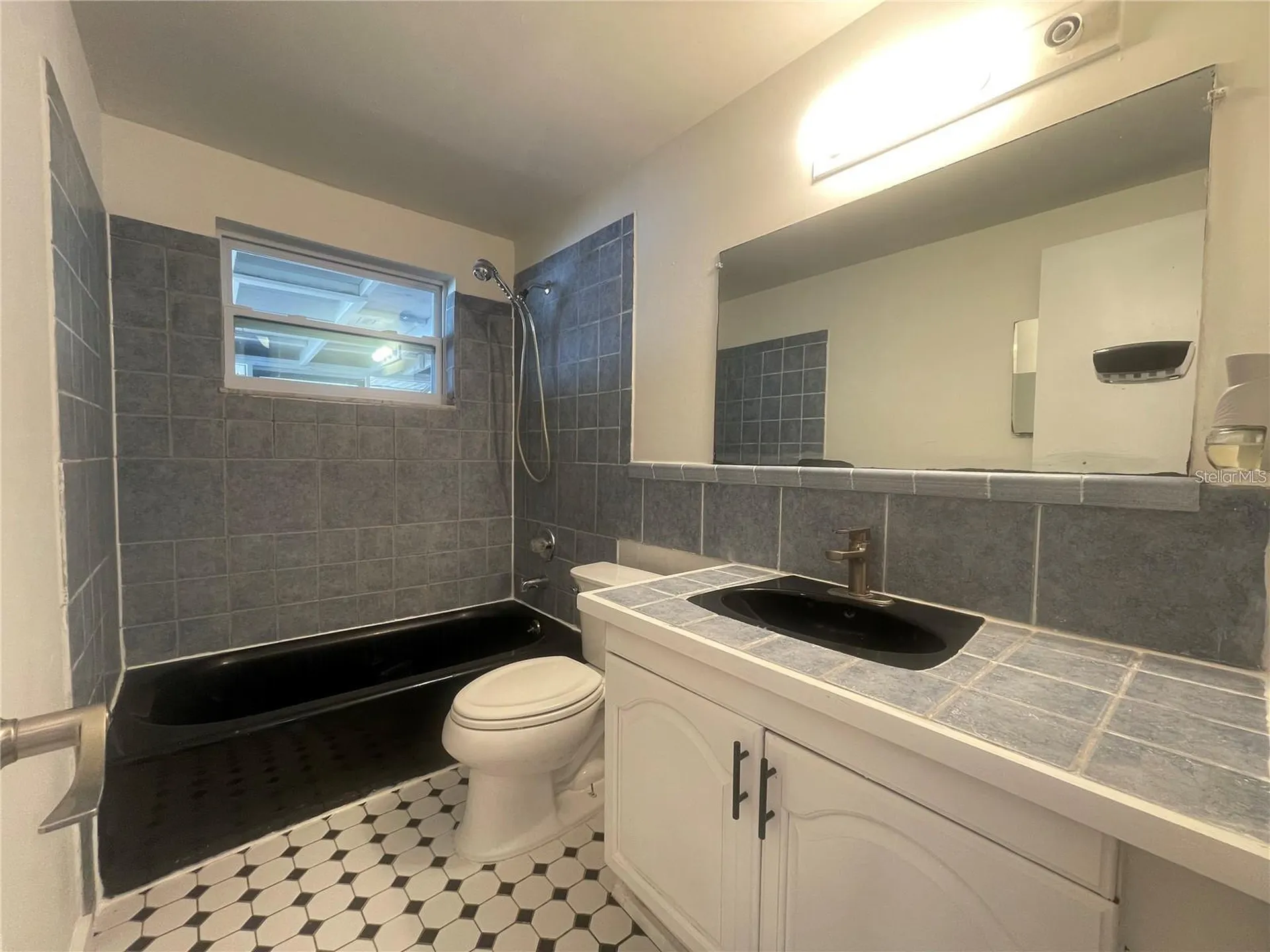 5891 93rd Avenue N Pinellas Park FL 33782