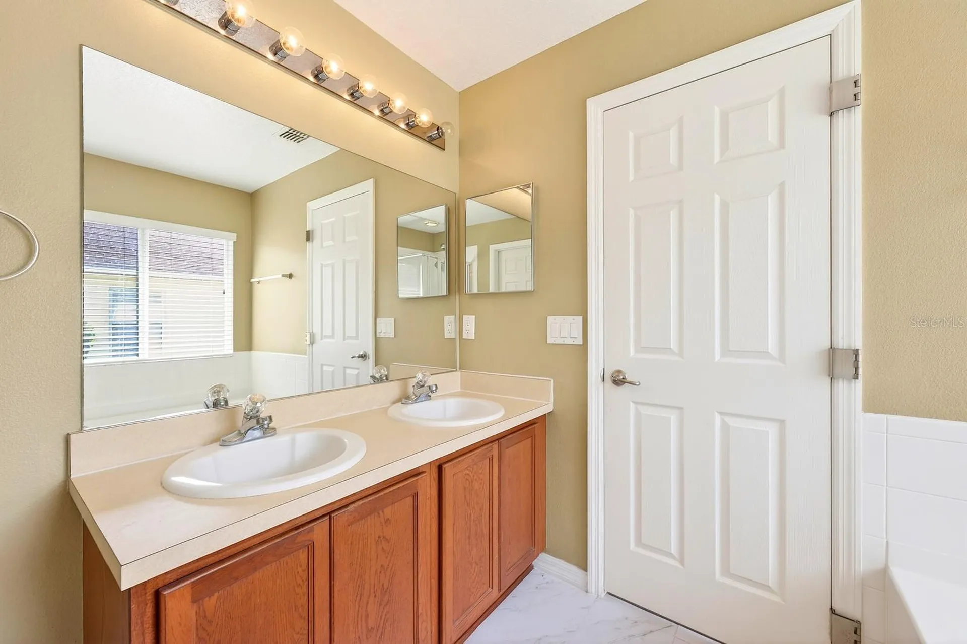 13812 Cepheus Drive Orlando FL 32828