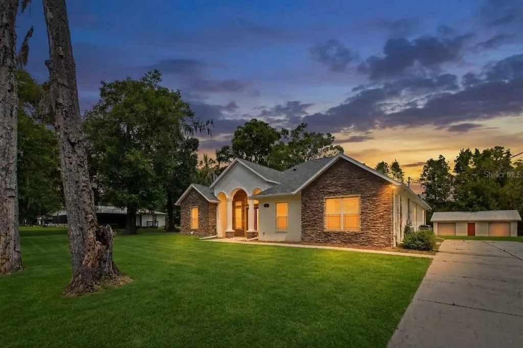 3049 W Laurel Street Lecanto FL 34461