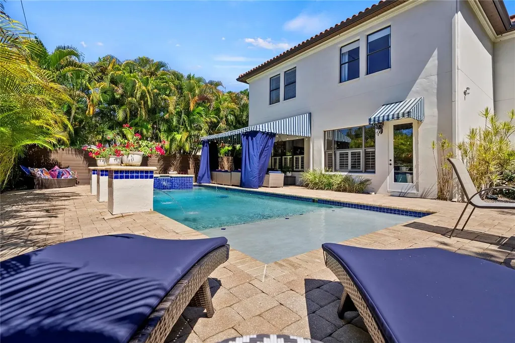 3114 W Bay Villa Avenue Tampa FL 33611