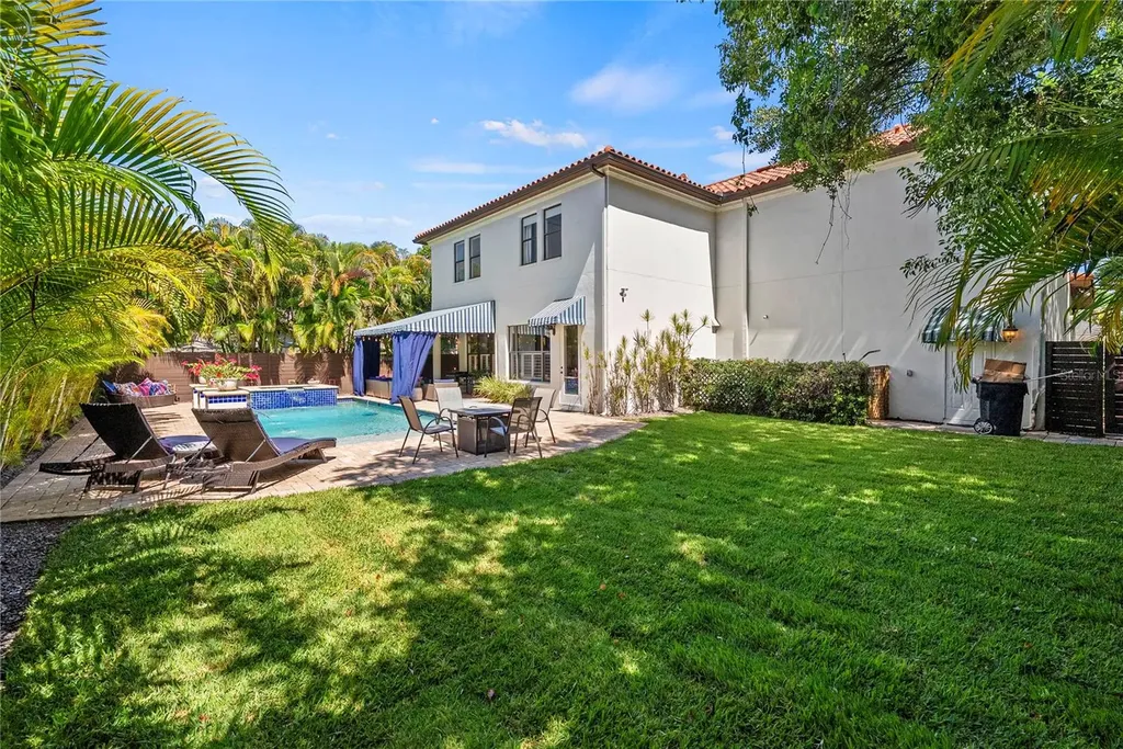 3114 W Bay Villa Avenue Tampa FL 33611