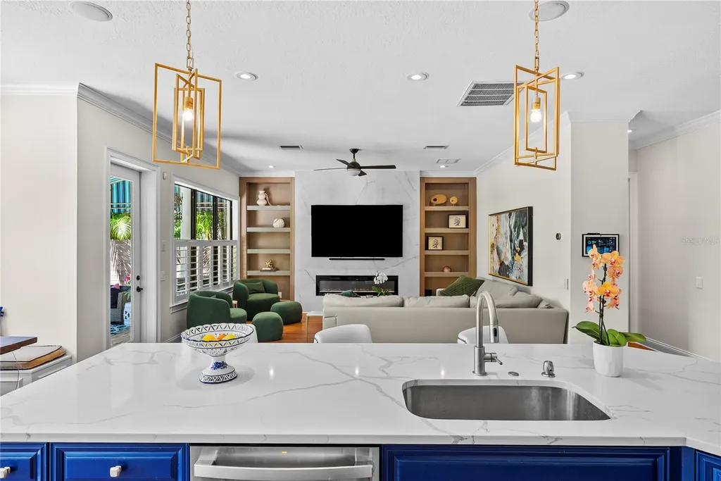 3114 W Bay Villa Avenue Tampa FL 33611