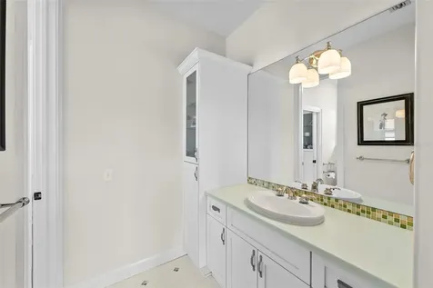 3114 W Bay Villa Avenue Tampa FL 33611