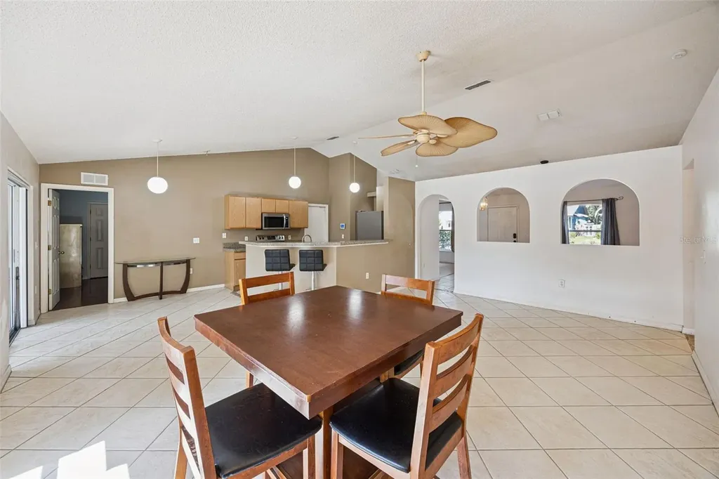 1020 S Laurel Avenue Sanford FL 32771