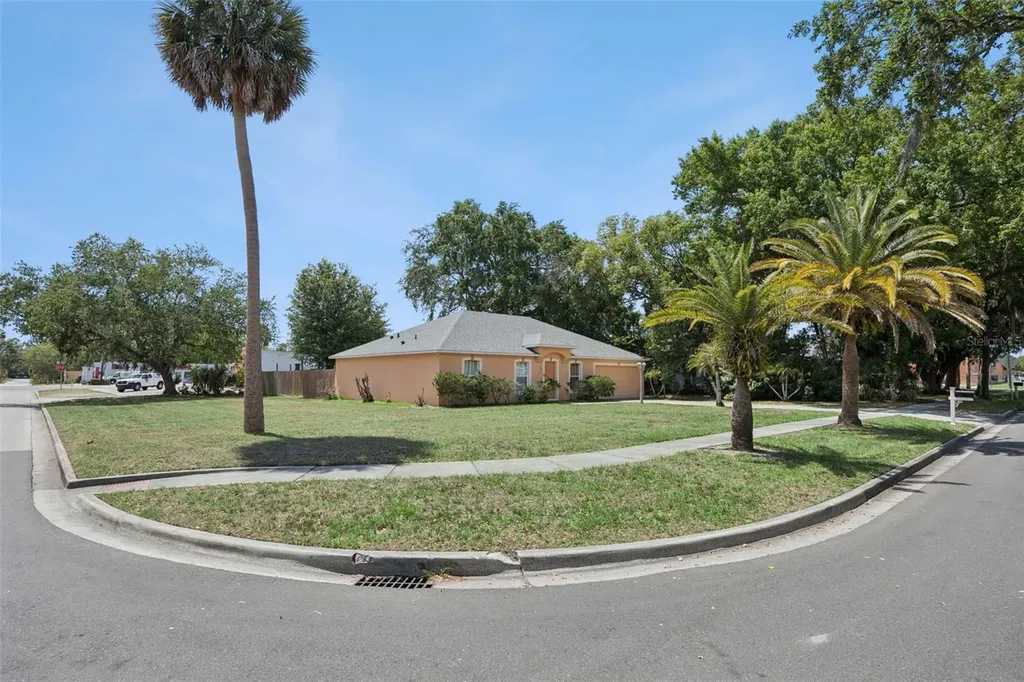 1020 S Laurel Avenue Sanford FL 32771
