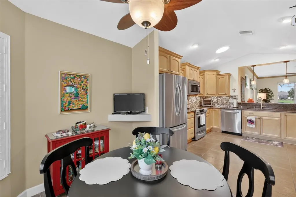 2327 Wakefield Way Mount Dora FL 32757