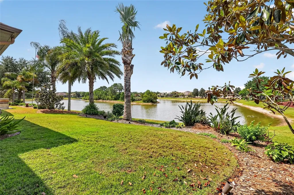 2327 Wakefield Way Mount Dora FL 32757