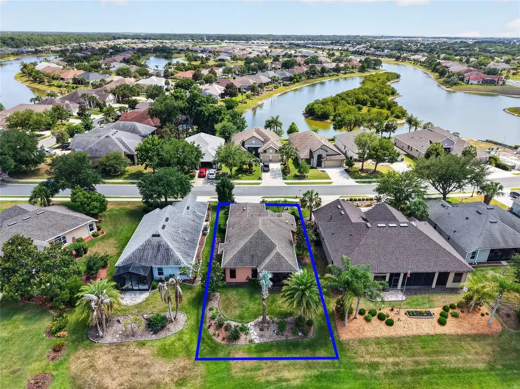 2327 Wakefield Way Mount Dora FL 32757
