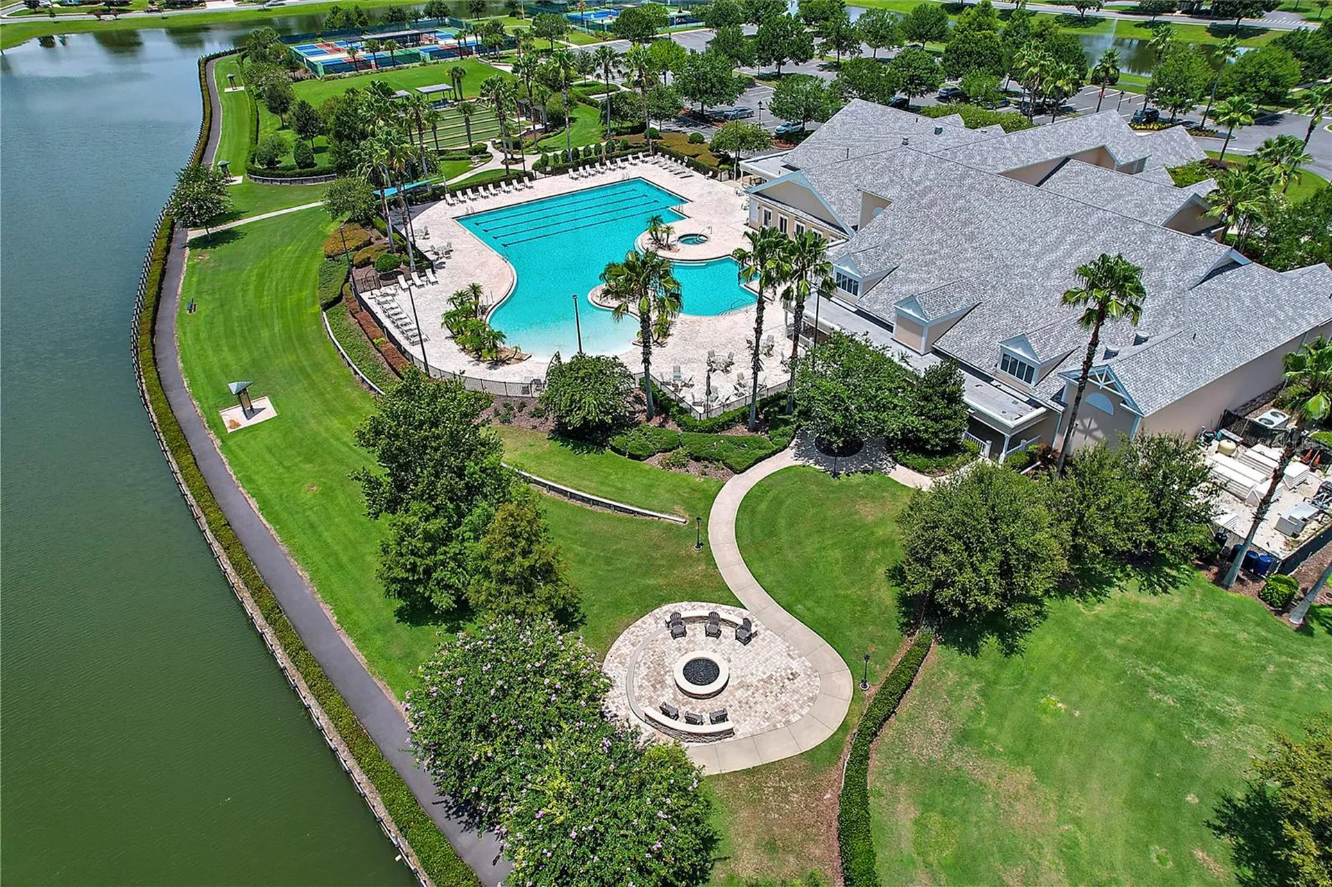2327 Wakefield Way Mount Dora FL 32757