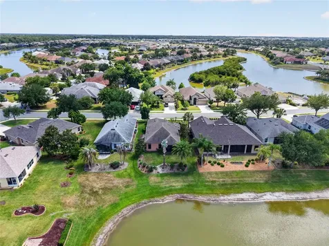 2327 Wakefield Way Mount Dora FL 32757