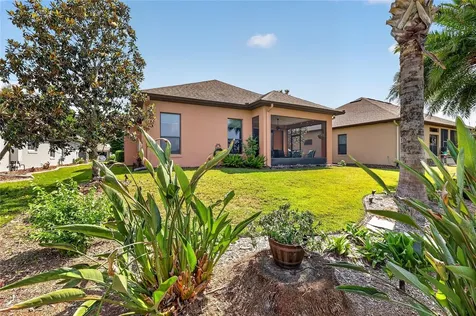 2327 Wakefield Way Mount Dora FL 32757