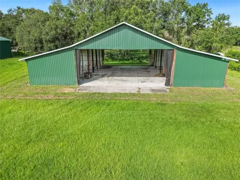 5296 Cr 569 Center Hill FL 33514