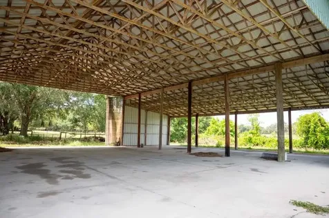 5296 Cr 569 Center Hill FL 33514